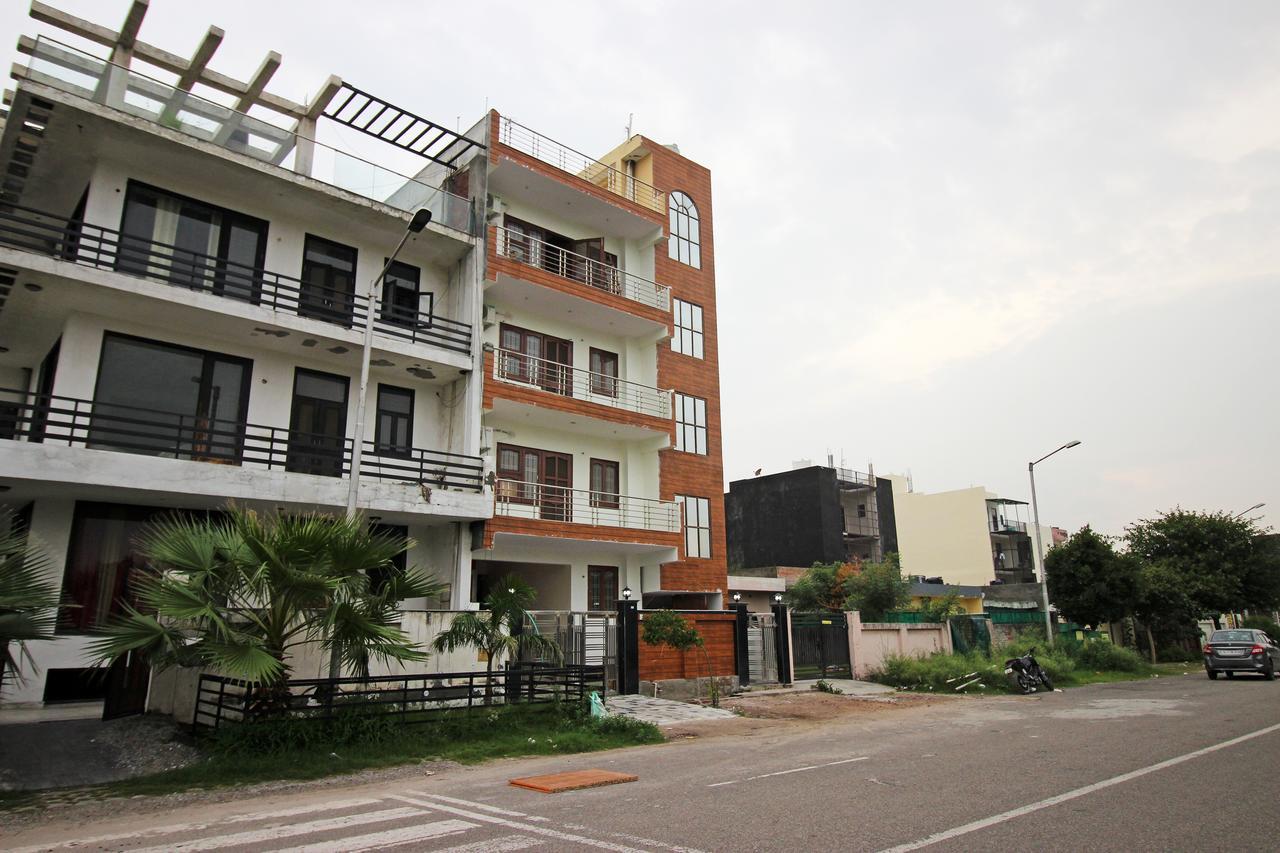 Oyo 9192 Hotel Raghav Residency Noida Buitenkant foto
